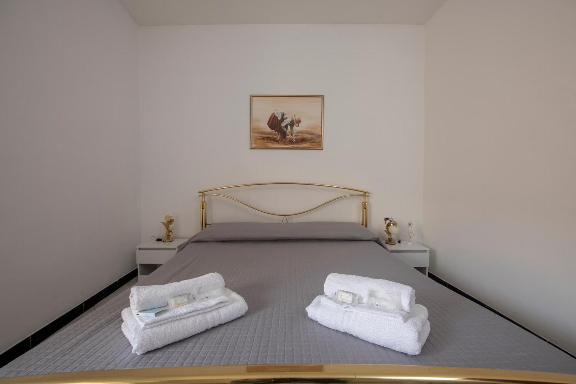 188B - Casa Di Nina Moneglia Con Terrazza - 2Min Dal Mare Apartment Exterior foto