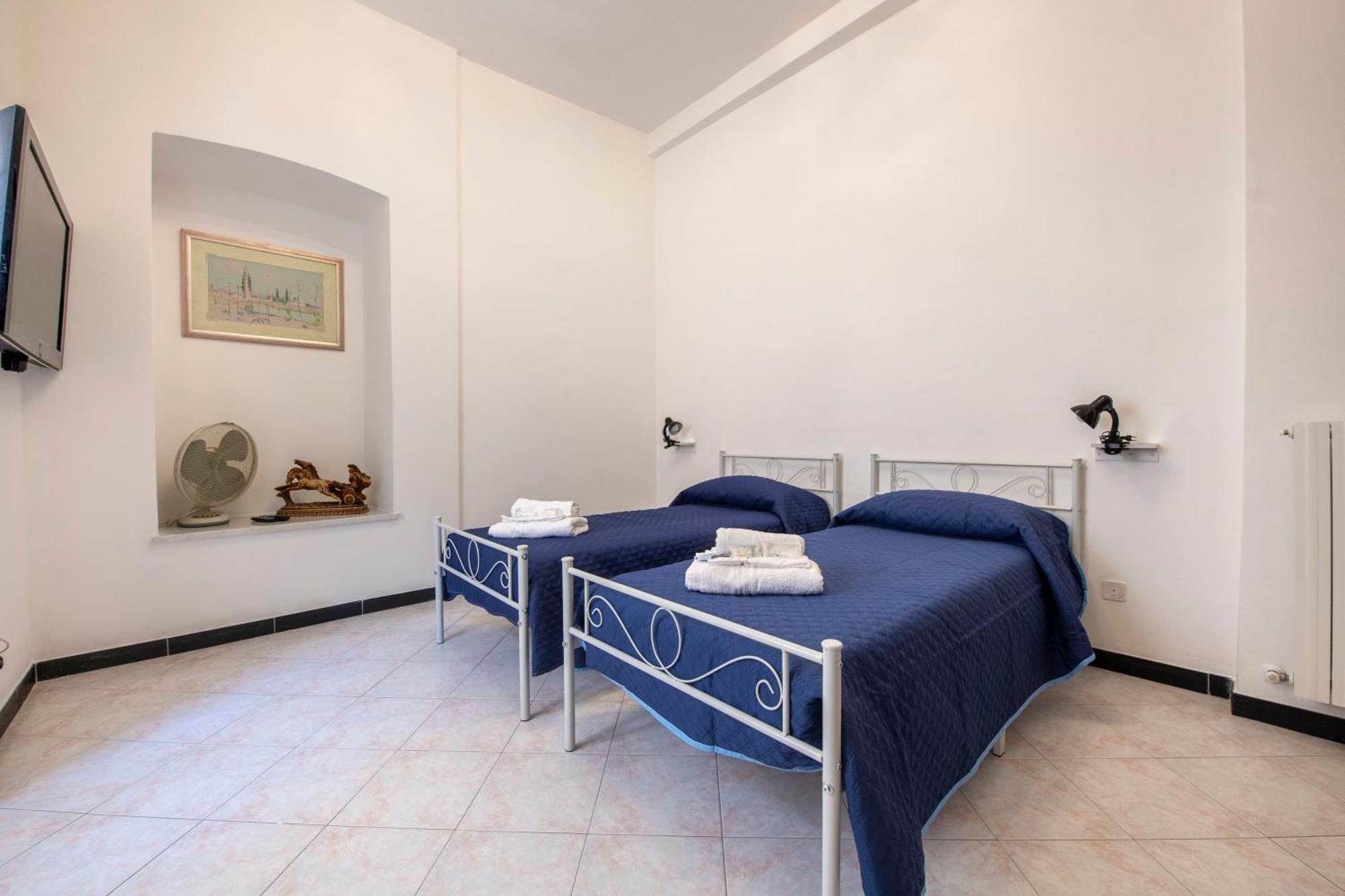 188B - Casa Di Nina Moneglia Con Terrazza - 2Min Dal Mare Apartment Exterior foto